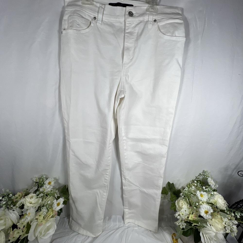 Gloria Vanderbilt Jeans Womens 10 PETITE White Denim AMANDA Mid Rise